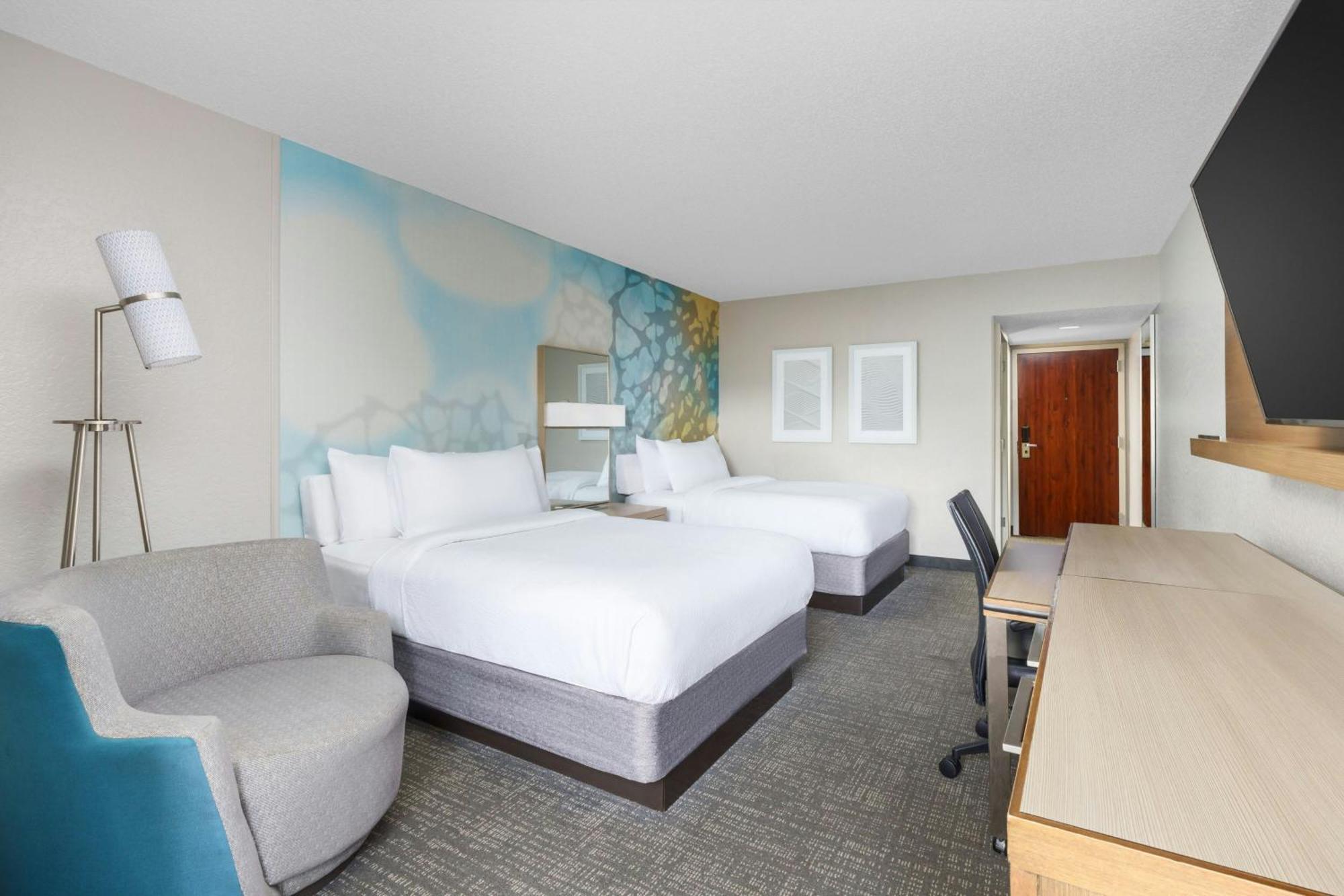 Courtyard By Marriott Fort Lauderdale North/Cypress Creek Exterior photo