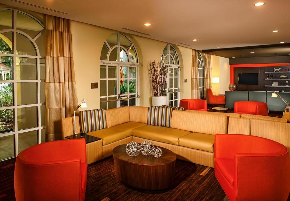 Courtyard By Marriott Fort Lauderdale North/Cypress Creek Exterior photo
